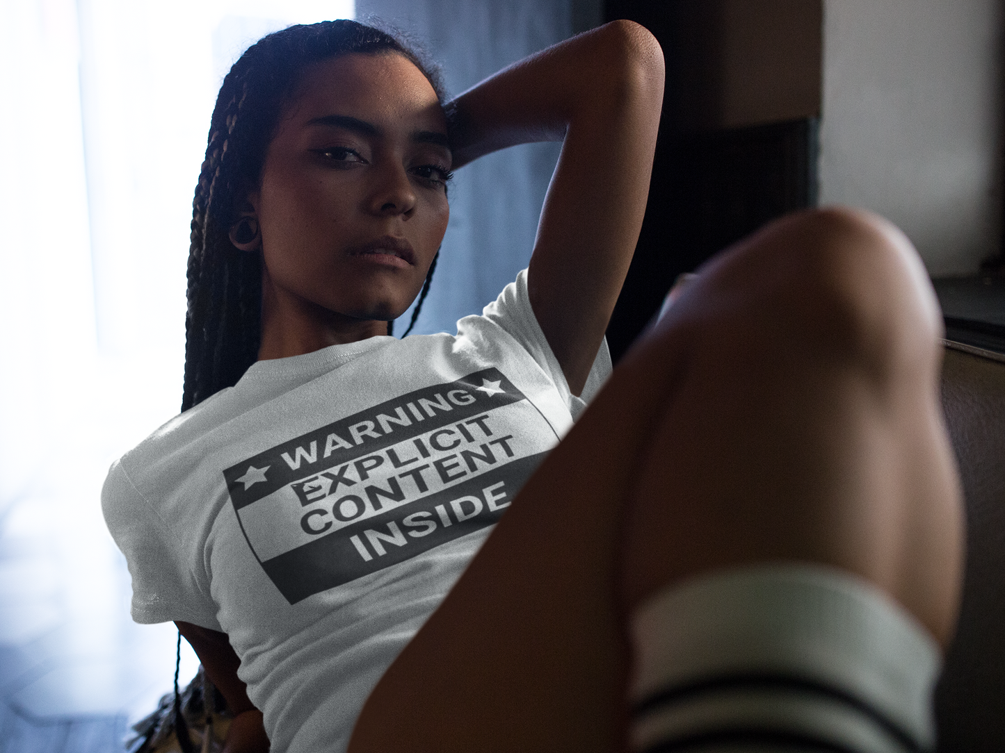 Cropped Top graphic tee
